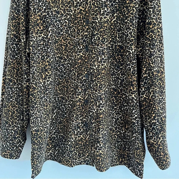 VTG Women’s Button Down Blouse XL Leopard Print Long Sleeve Animal Career Top - Picture 6 of 14